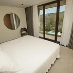 Mountain Whisper Gondramaz