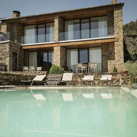 Casa de Férias Mountain Whisper Gondramaz