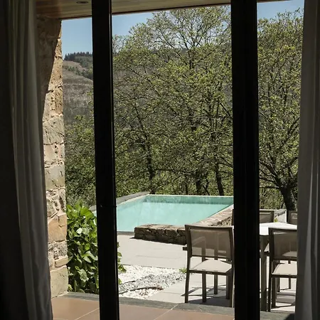 Casa de Férias Mountain Whisper Gondramaz