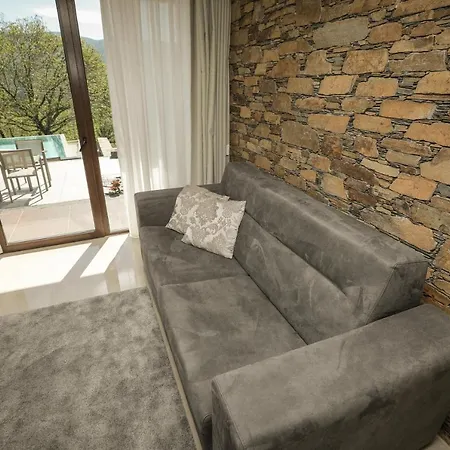 Mountain Whisper Casa de Férias Gondramaz