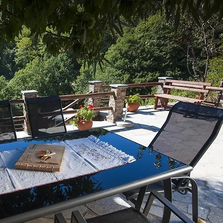 Casa de Férias Mountain Whisper Gondramaz