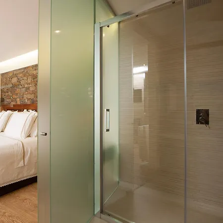 Mountain Whisper * Gondramaz