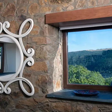 Mountain Whisper Semesterbostad *