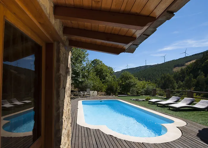 Mountain Whisper Tatil Evi *