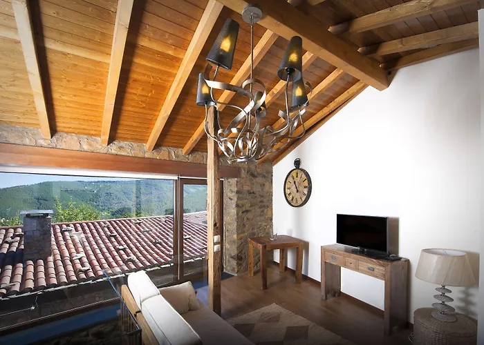 Mountain Whisper Tatil Evi Gondramaz